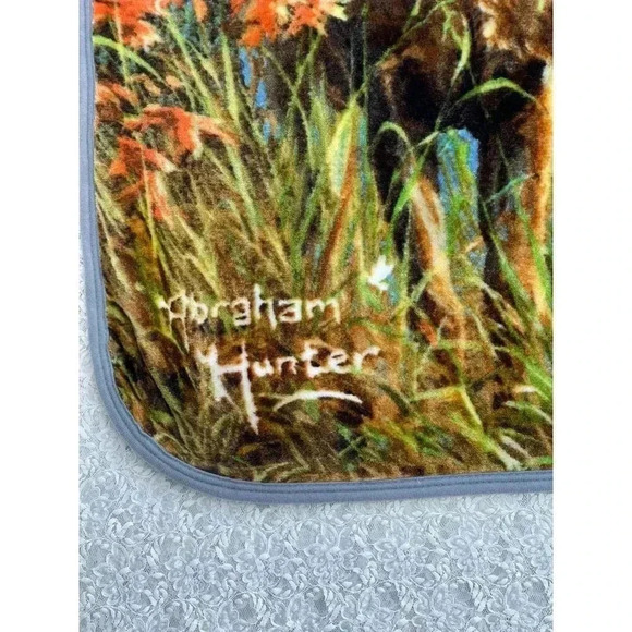 Northwest Abraham Hunter Standing Deer Plush Throw Blanket Brown 47"x57" - Picture 3 of 12